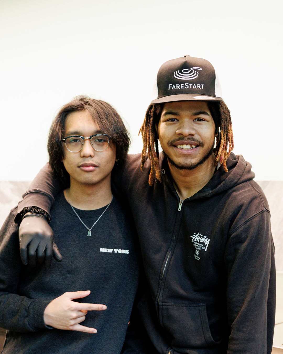 “I think it’s really a gift that FareStart can teach you that people have bad days, but as long as you can still do your job, you can lean on people. Having a little bit of trust and being vulnerable is a life skill that no one ever taught me.”— FareStart Barista & Customer Service Graduate
FareStart’s Barista & Customer Service Program offers free job training for young adults ready to build skills, confidence and real career opportunities. Through this program, students get hands-on experience learning barista fundamentals, customer service and job-readiness skills that can open doors to jobs in cafés, retail and food service.
Here’s what students can expect:
☕ Hands-on barista and customer service training
💼 Job readiness support like resumes, interviews and career exploration
💻 Skills in computer literacy and workplace communication
🤝 Support from case managers and a team that believes in you
🚍Help with transportation, wellness resources and other services
💵 A weekly stipend while you train
If you or someone you know is ready to gain skills, connect with a supportive community and take the first step toward a career, we’d love to connect.
Learn more and apply. Click on Job Training link in bio.
#FareStart #JobTraining #Barista #TransformingLives