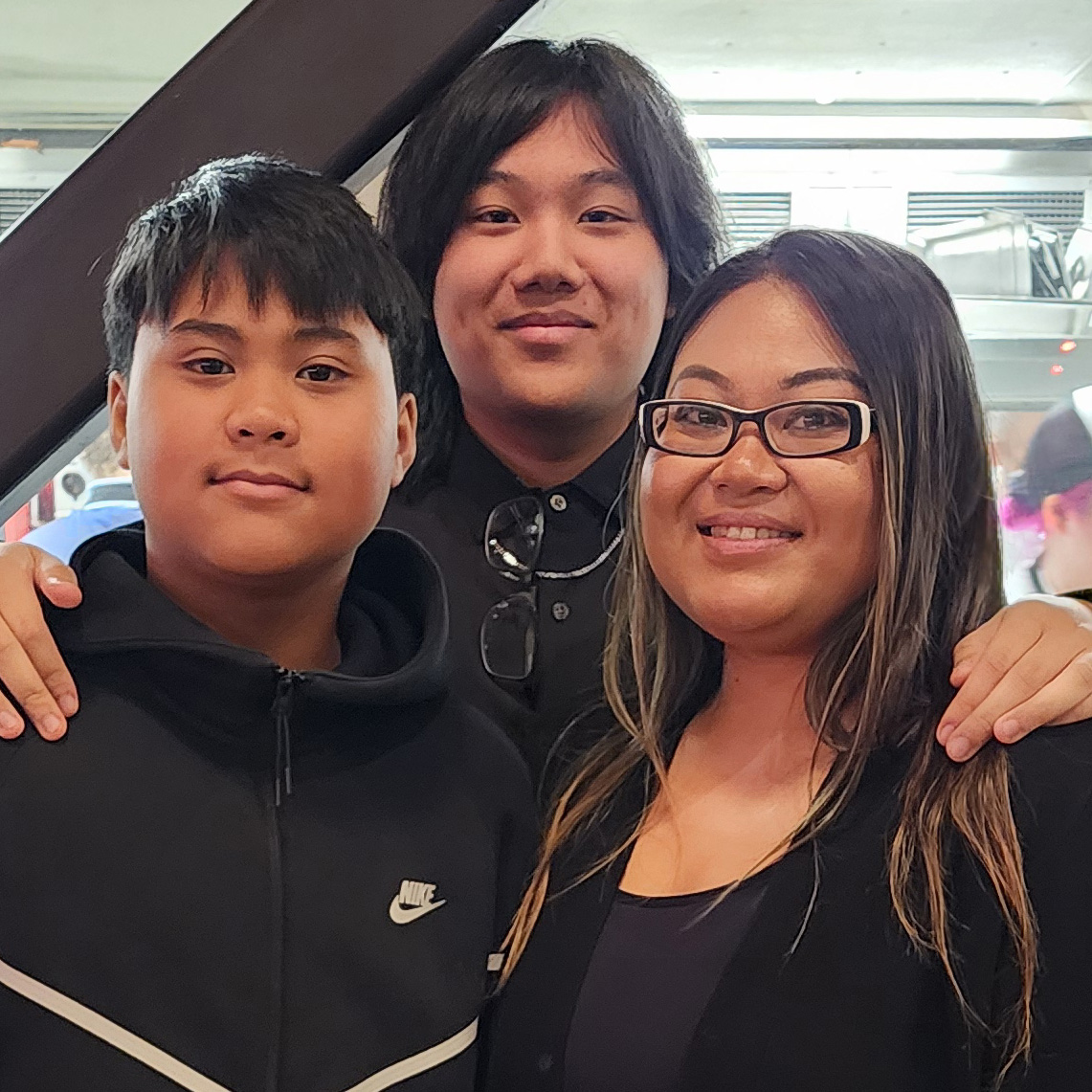 Juju with her kids